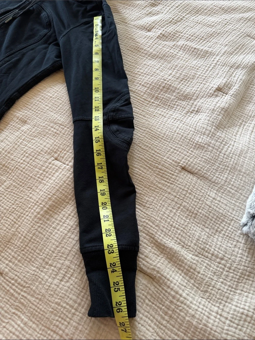 Lululemon Scuba Hoodie Original 2011 Release Black Sweatshirt - Size 8